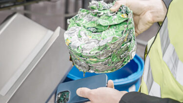 Pressling aus Aludosen bei Rhodius